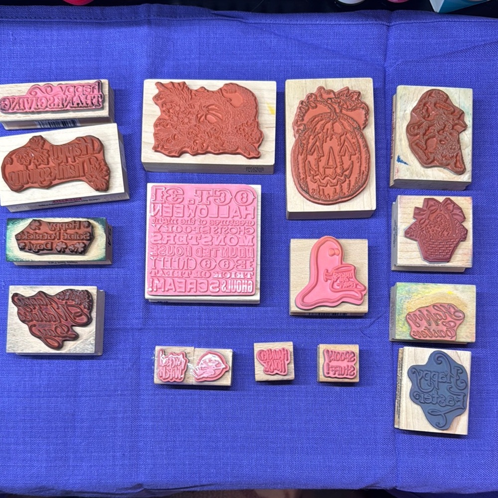 Assorted Holiday Rubber Stamps - Picture 2 of 2